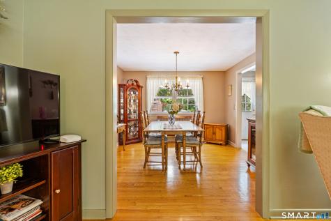 59 Surrey Drive North Haven CT 06473