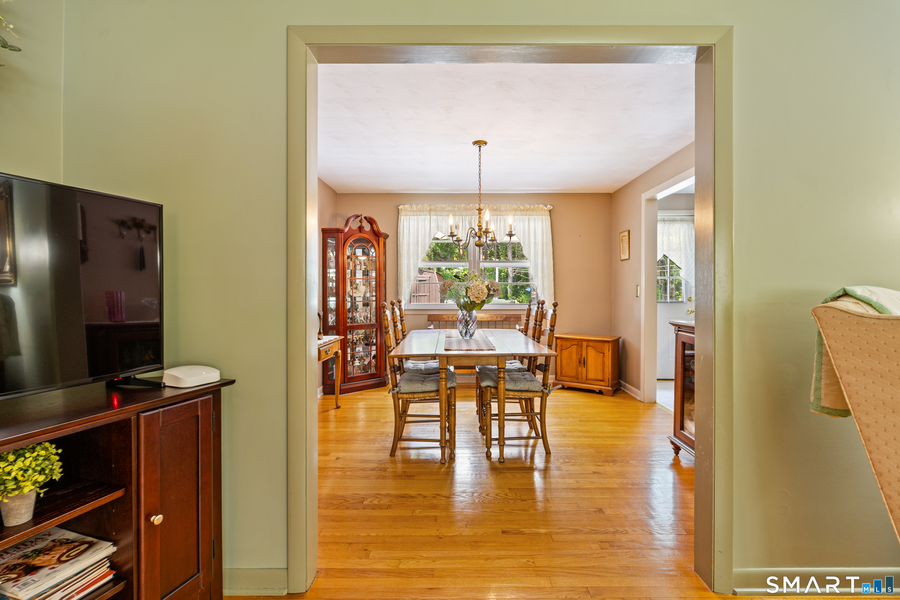 59 Surrey Drive North Haven CT 06473