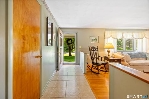59 Surrey Drive North Haven CT 06473