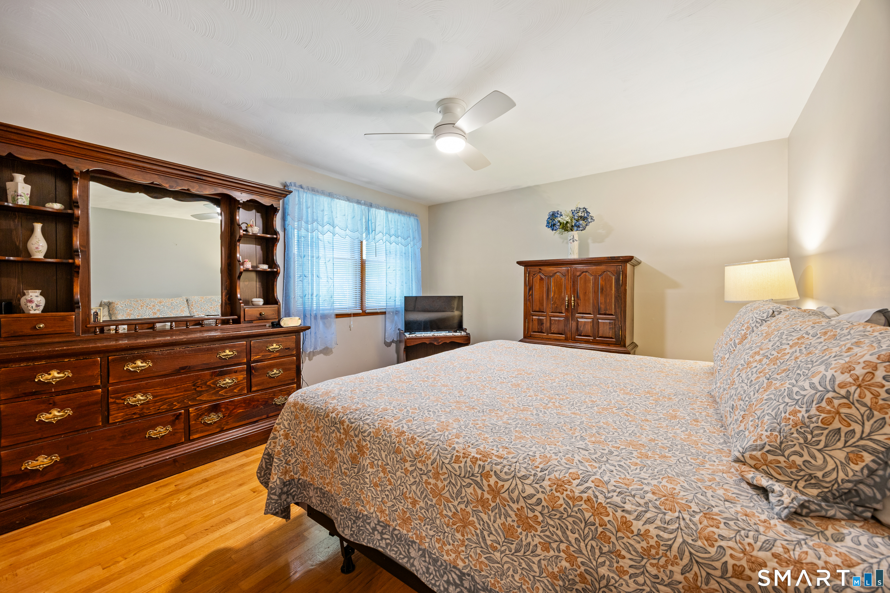 59 Surrey Drive North Haven CT 06473