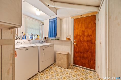 59 Surrey Drive North Haven CT 06473