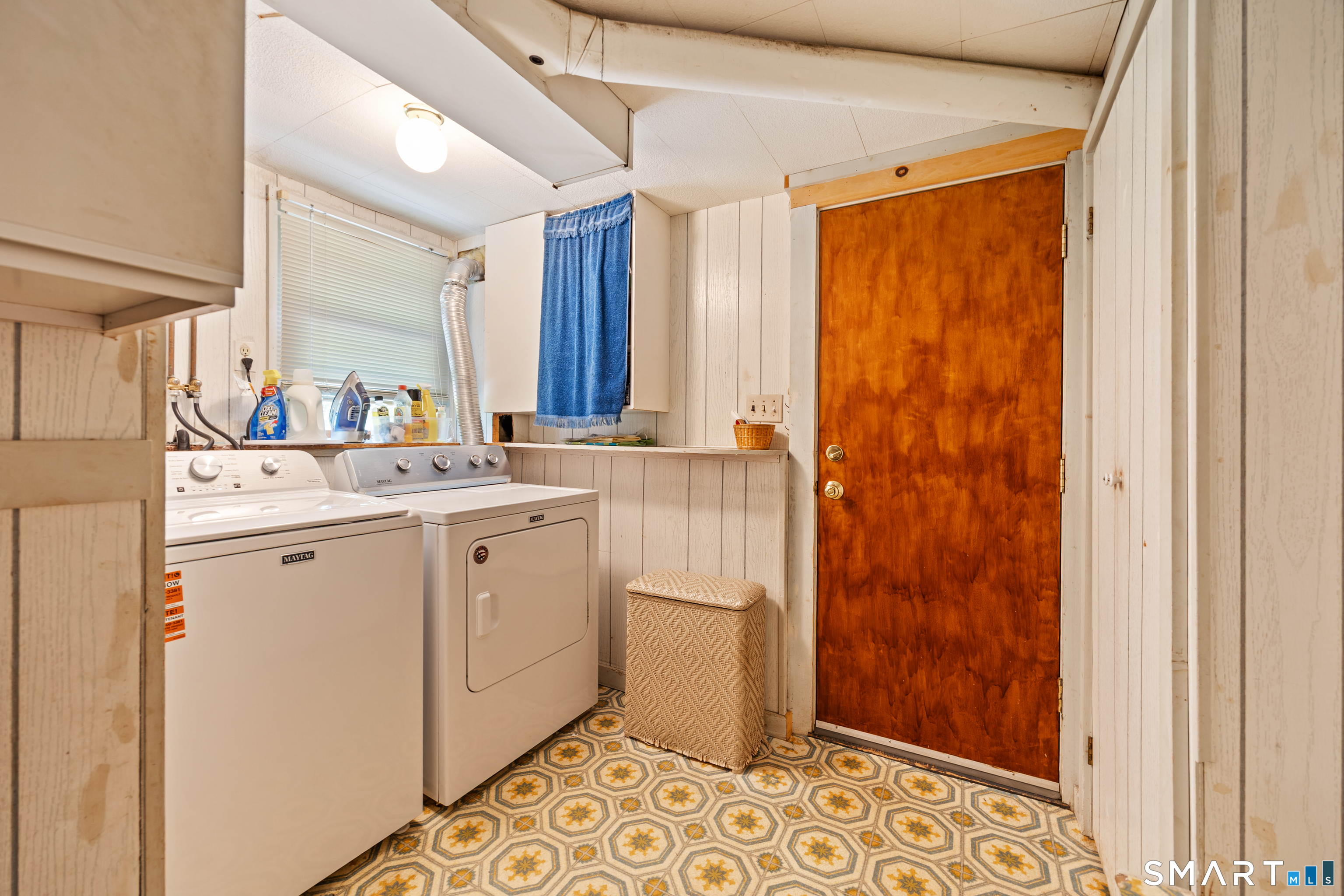 59 Surrey Drive North Haven CT 06473