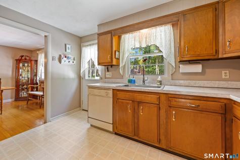 59 Surrey Drive North Haven CT 06473
