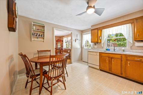 59 Surrey Drive North Haven CT 06473
