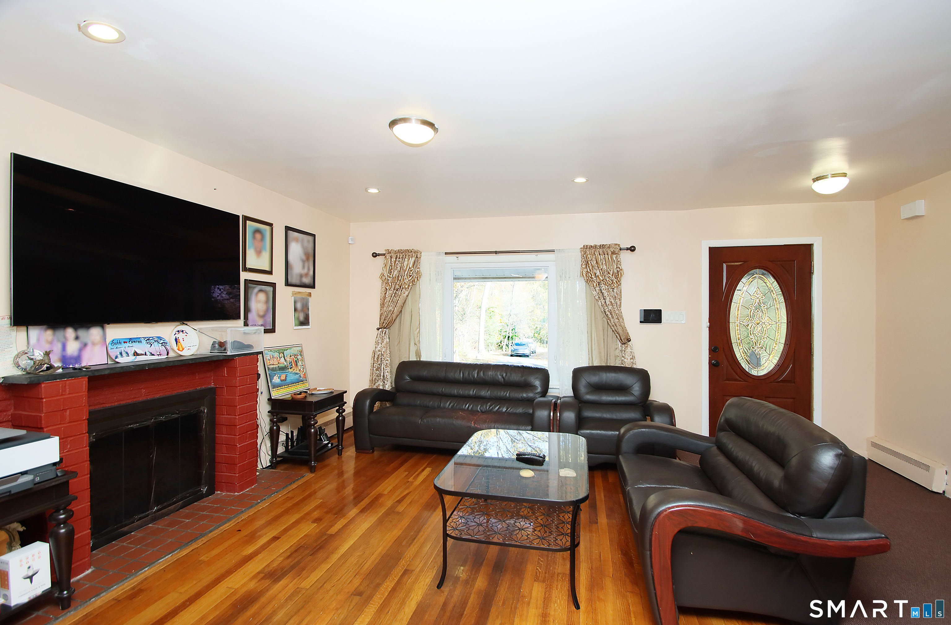 12 Gilbert Hill Road North Haven CT 06473
