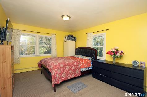 12 Gilbert Hill Road North Haven CT 06473