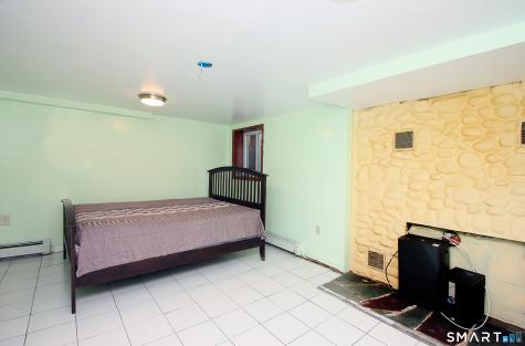 12 Gilbert Hill Road North Haven CT 06473