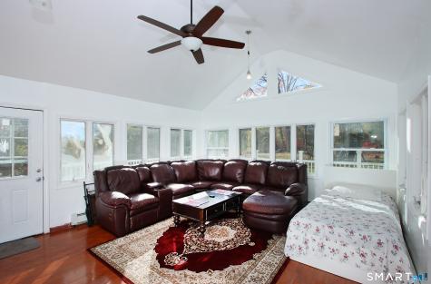 12 Gilbert Hill Road North Haven CT 06473
