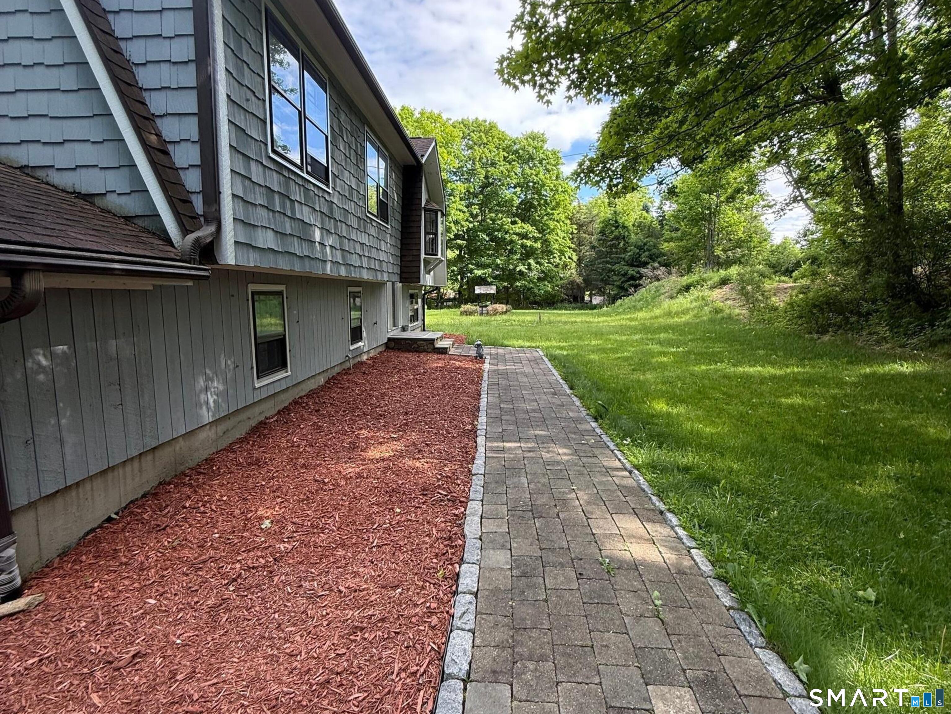 1049 Kettletown Road Southbury CT 06488