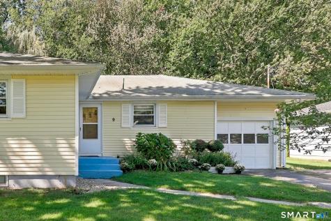 9 Alderwood Drive West Hartford CT 06117