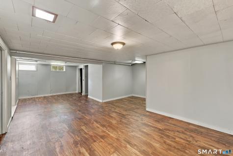 9 Alderwood Drive West Hartford CT 06117