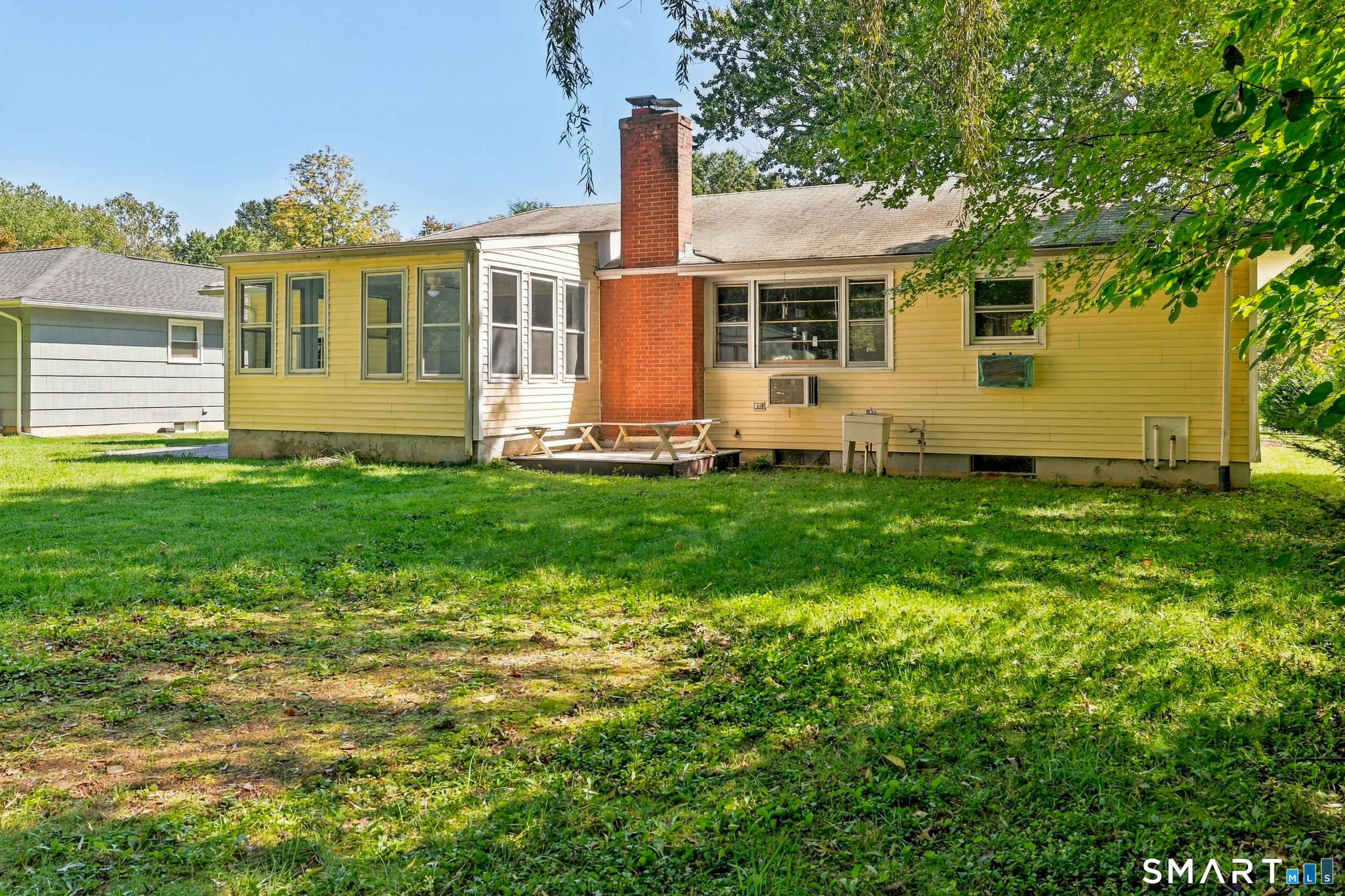 9 Alderwood Drive West Hartford CT 06117