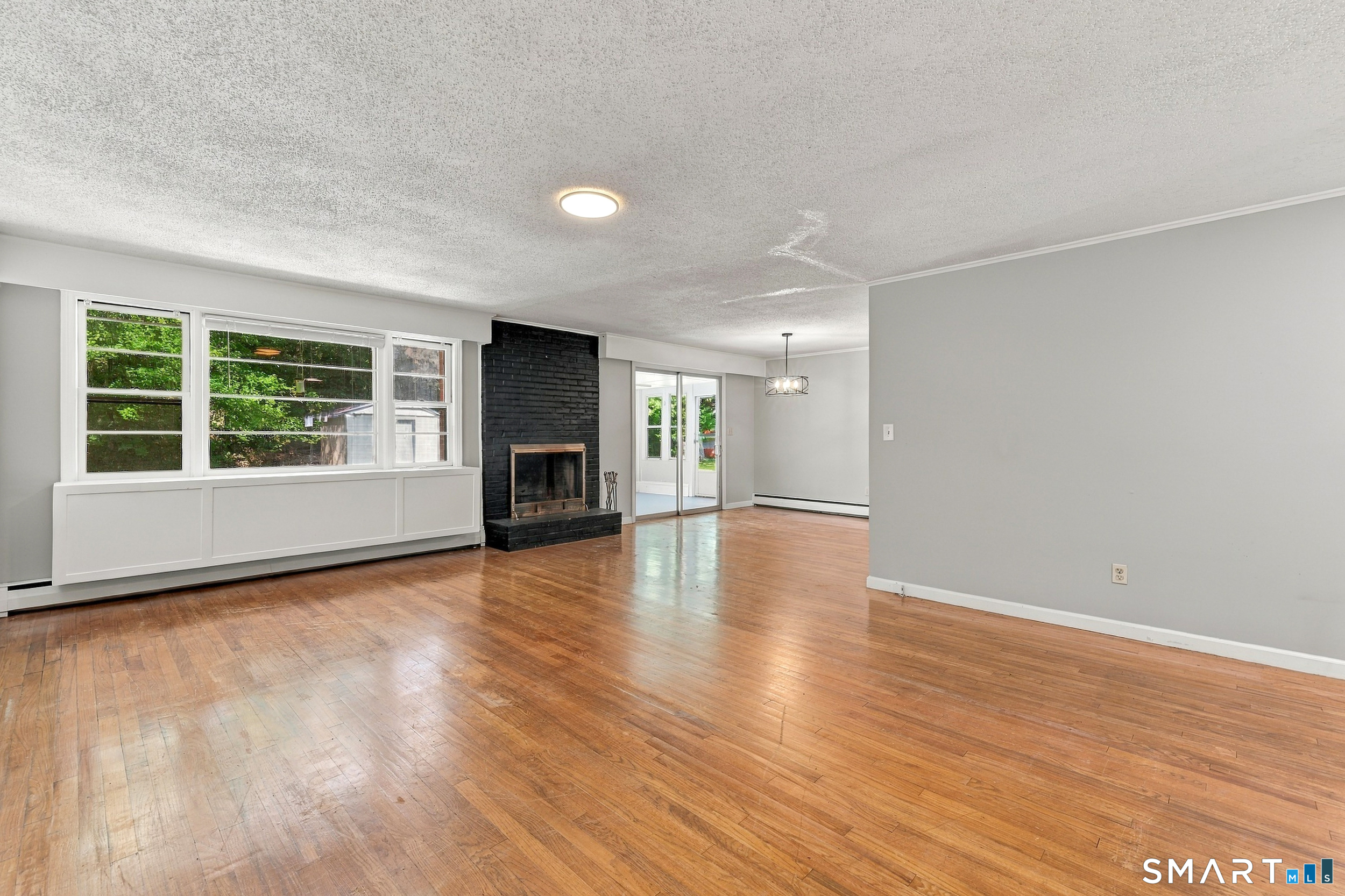 9 Alderwood Drive West Hartford CT 06117