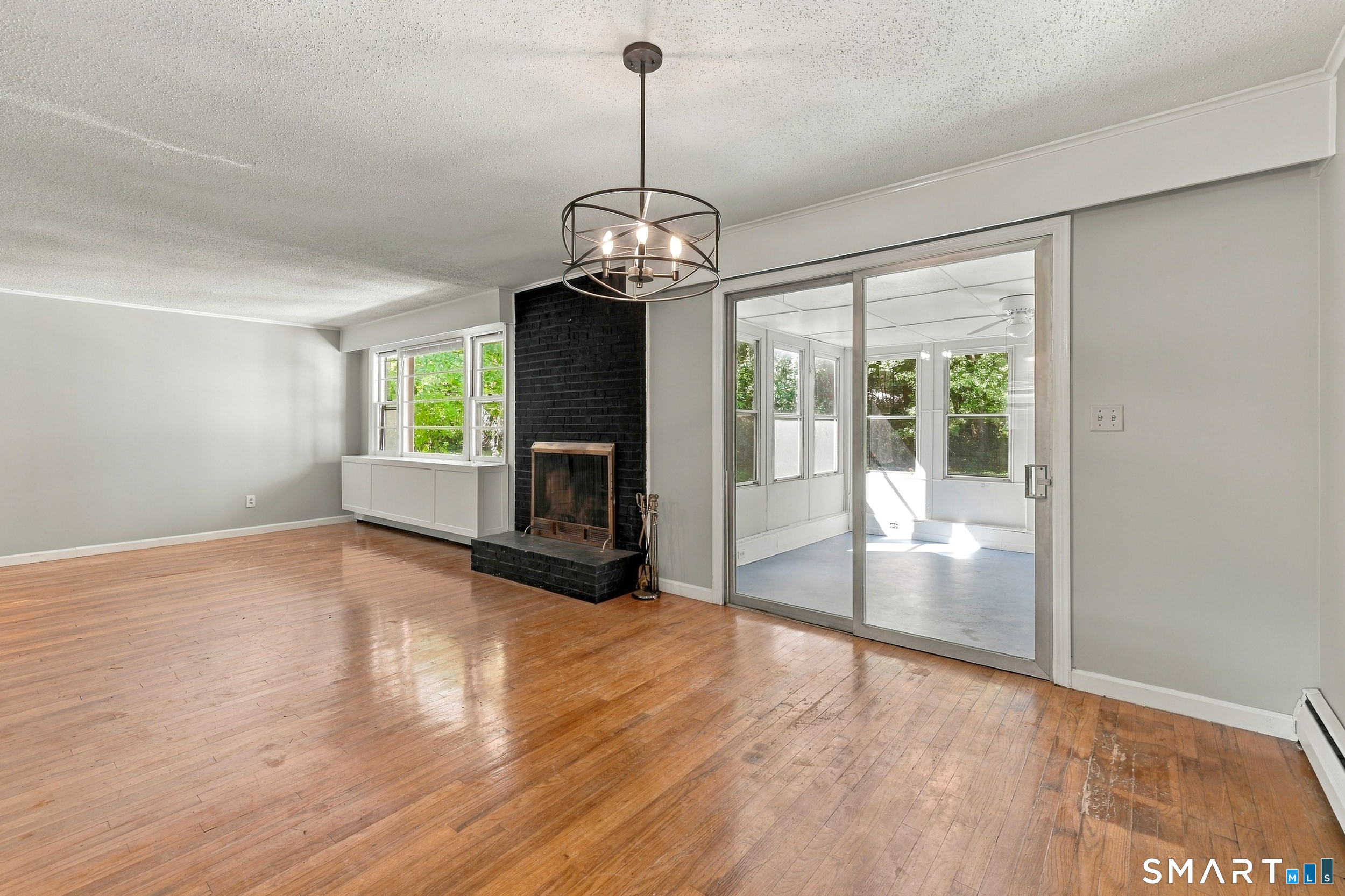 9 Alderwood Drive West Hartford CT 06117