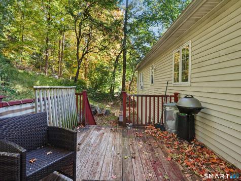 308 State Route 39 New Fairfield CT 06812