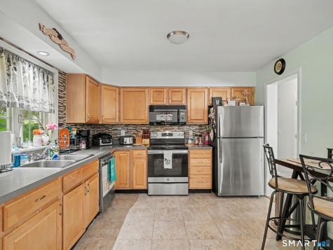 308 State Route 39 New Fairfield CT 06812