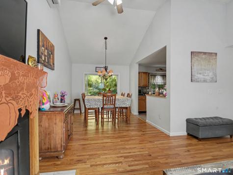308 State Route 39 New Fairfield CT 06812