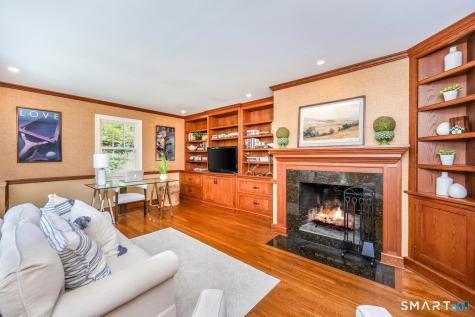 10 Queens Lane Darien CT 06820