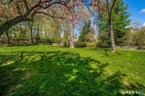 10 Queens Lane Darien CT 06820
