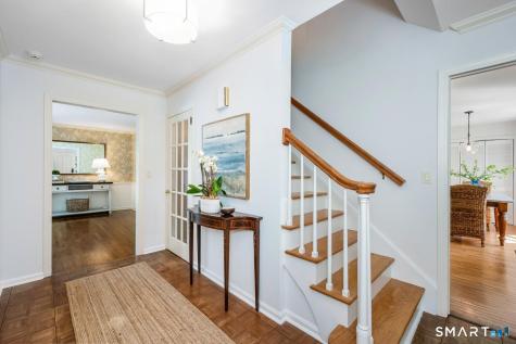 10 Queens Lane Darien CT 06820