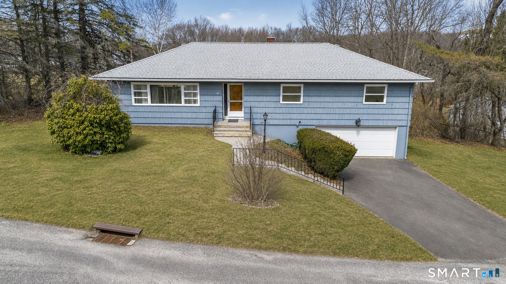 84 Everitt Street Waterbury CT 06704
