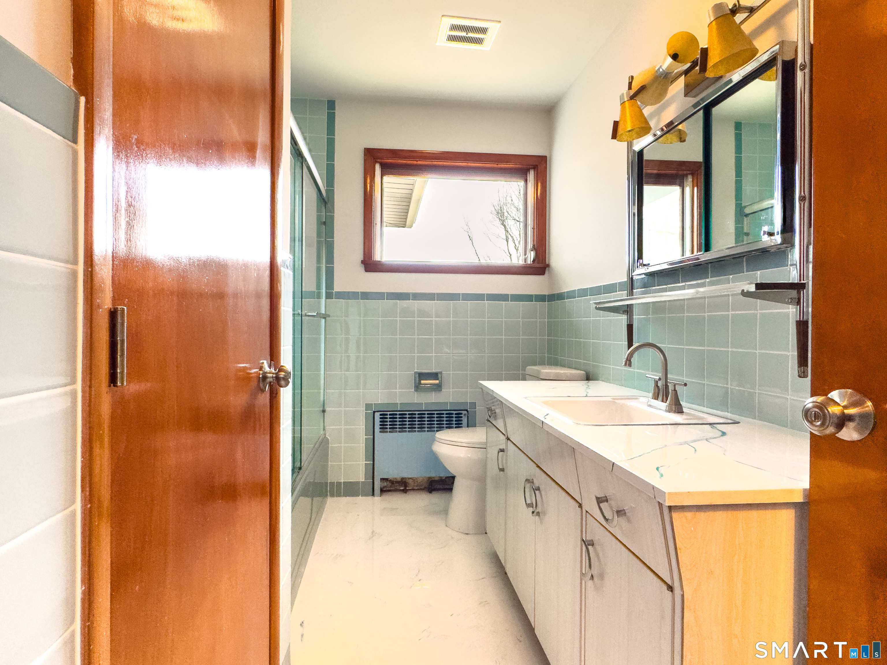 84 Everitt Street Waterbury CT 06704