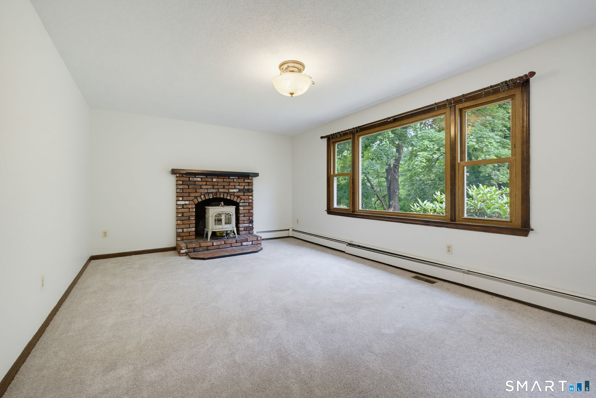 126 Baxter Street Tolland CT 06084