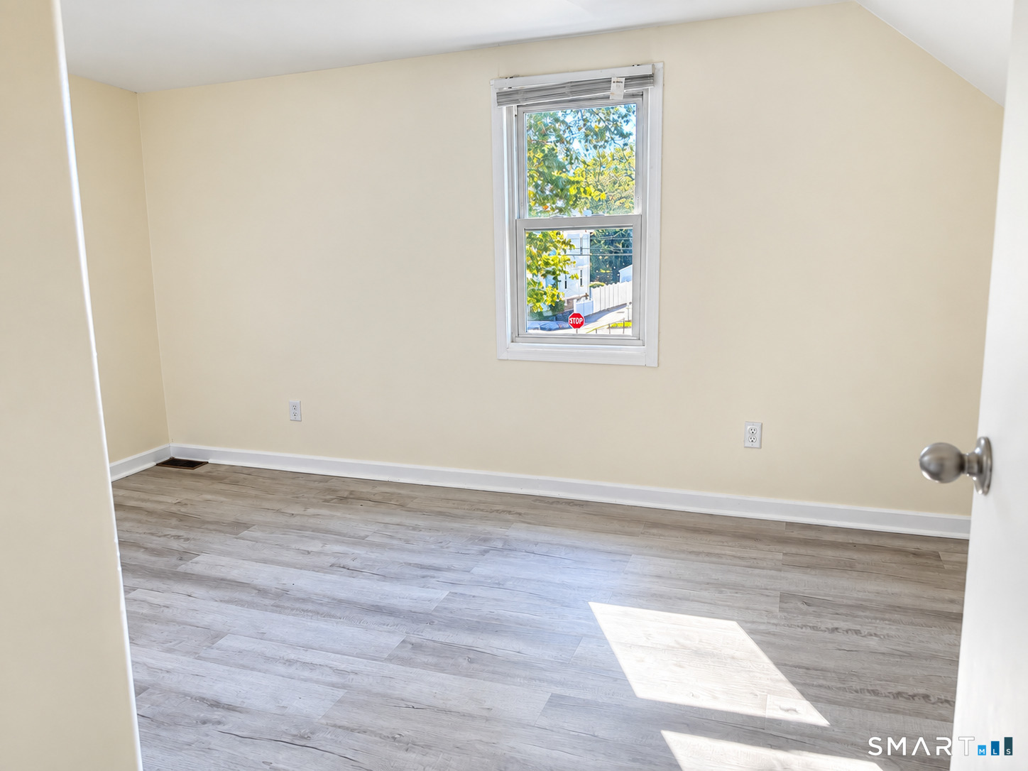 59 North Place West Haven CT 06516