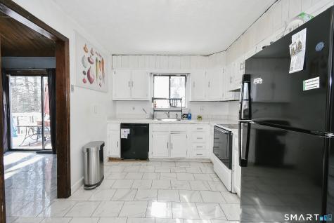 63 Millbrook Road Middletown CT 06457