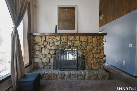 63 Millbrook Road Middletown CT 06457