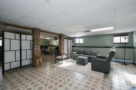 63 Millbrook Road Middletown CT 06457