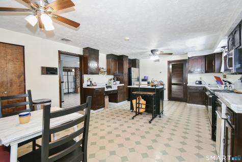 63 Millbrook Road Middletown CT 06457