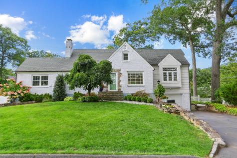 14 Dill Road Fairfield CT 06824