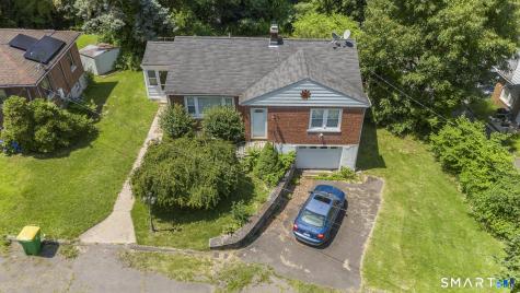 33 Garrassino Place Waterbury CT 06706