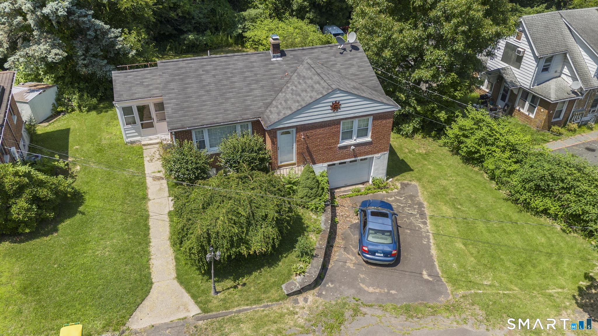 33 Garrassino Place Waterbury CT 06706