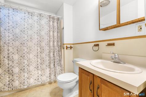 33 Garrassino Place Waterbury CT 06706