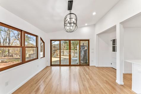 3 Daves Lane Newtown CT 06470