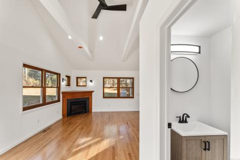 3 Daves Lane Newtown CT 06470