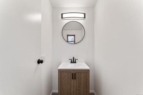 3 Daves Lane Newtown CT 06470