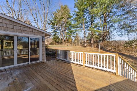 3 Daves Lane Newtown CT 06470