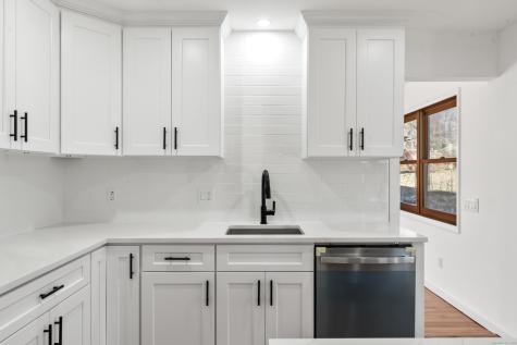 3 Daves Lane Newtown CT 06470