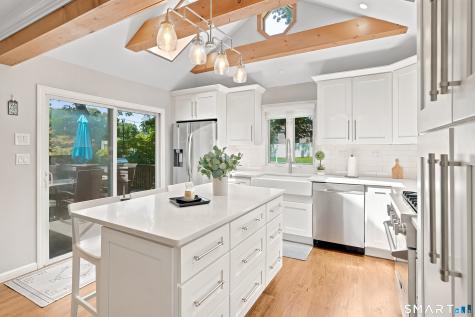 31 Sunset Drive Shelton CT 06484
