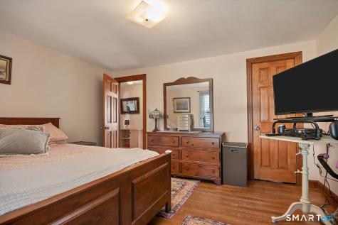 24 Russell Street Naugatuck CT 06770