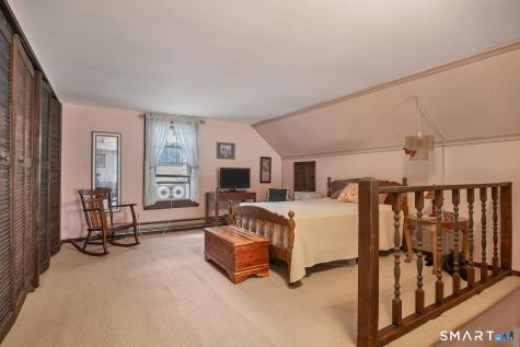 24 Russell Street Naugatuck CT 06770