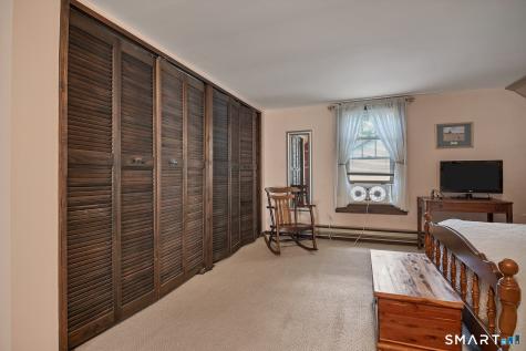 24 Russell Street Naugatuck CT 06770