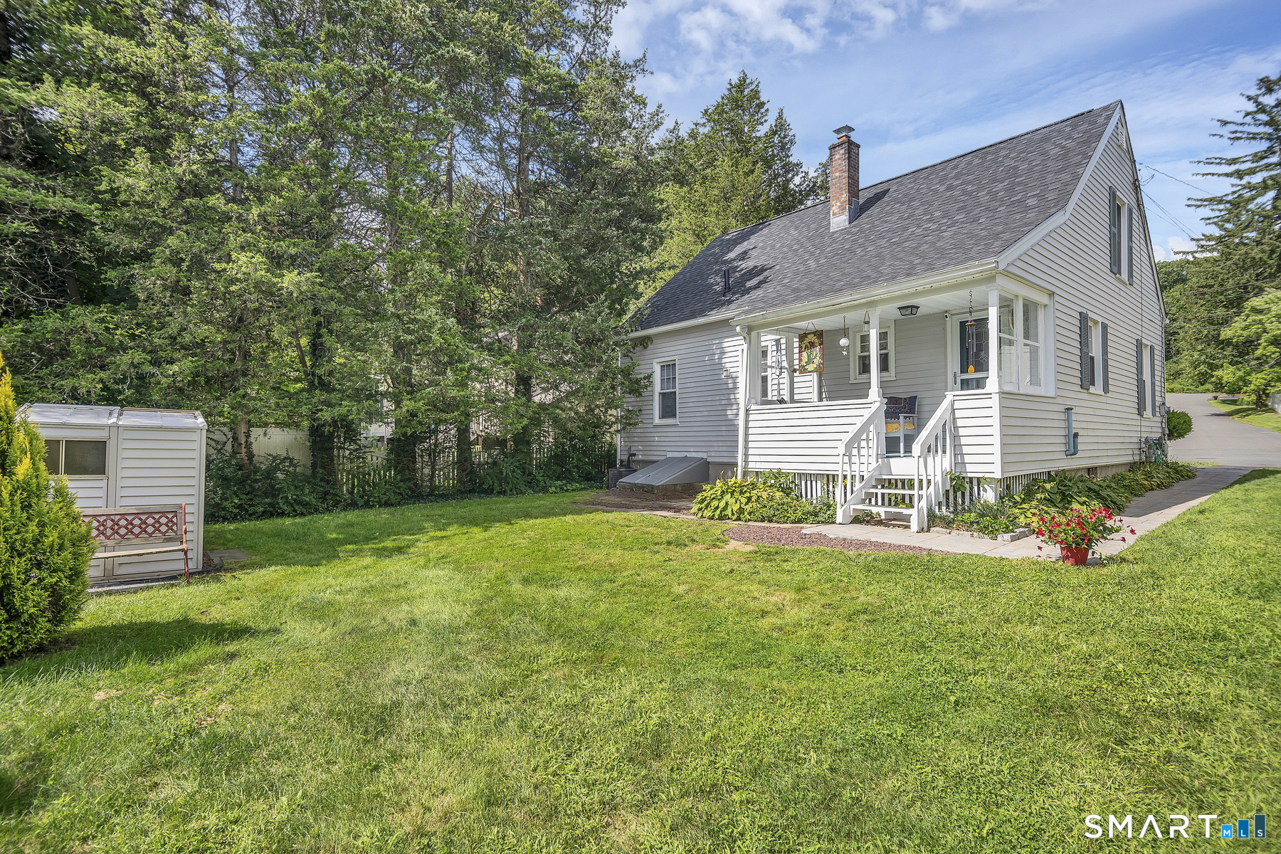 24 Russell Street Naugatuck CT 06770