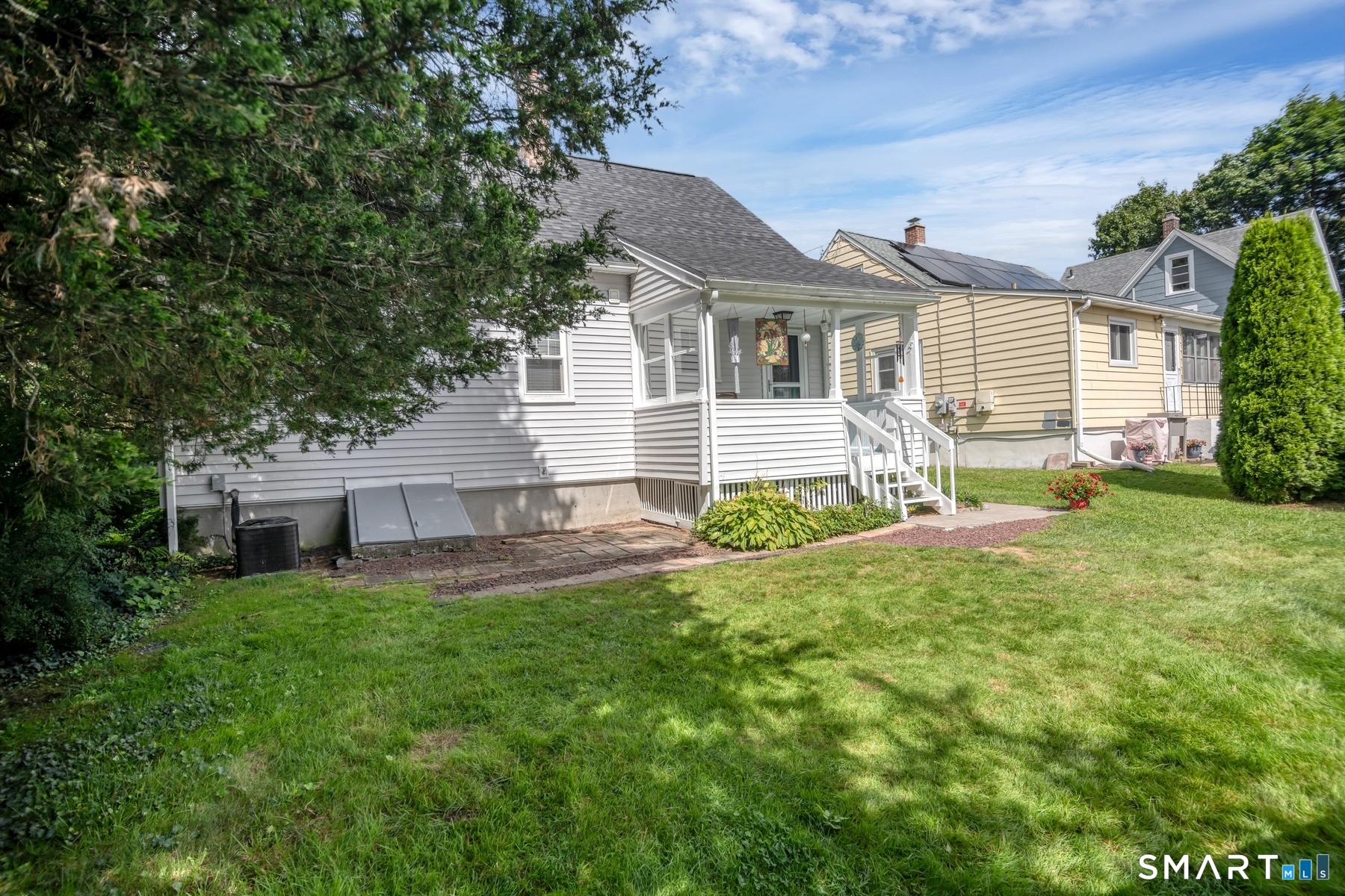 24 Russell Street Naugatuck CT 06770