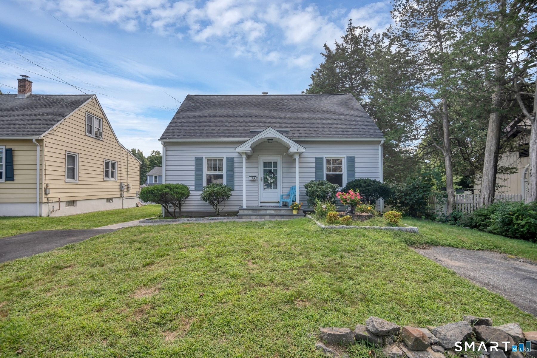 24 Russell Street Naugatuck CT 06770