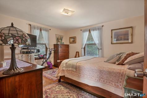 24 Russell Street Naugatuck CT 06770