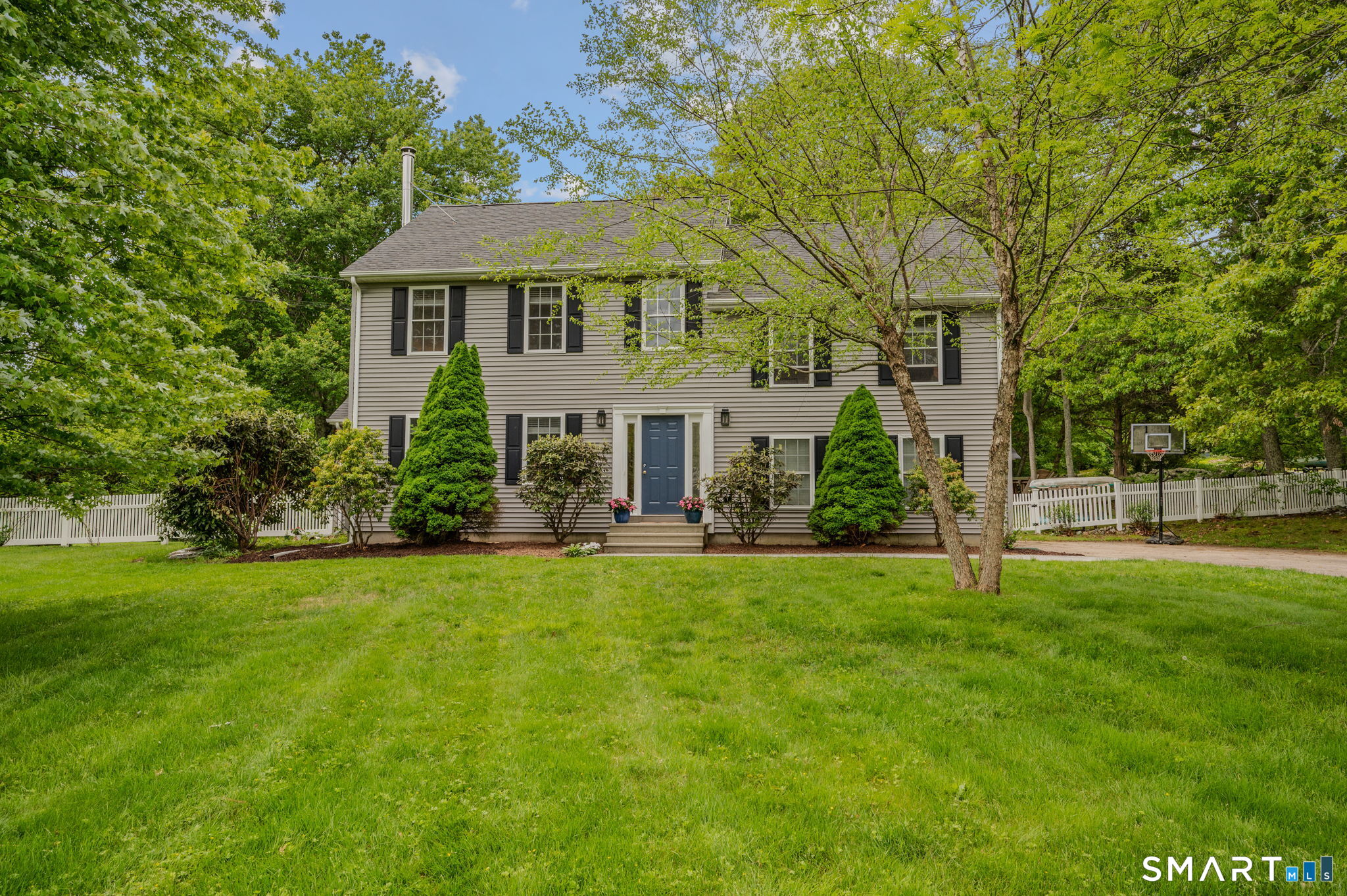 37 Stanton Lane Stonington CT 06379